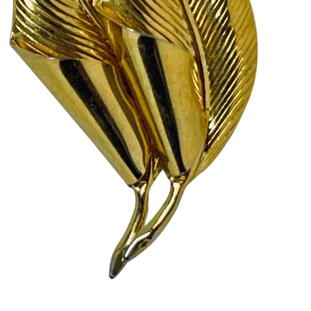 Vintage Gold Tone Folded Leaves Brooch (5737) - Picture 2 of 5